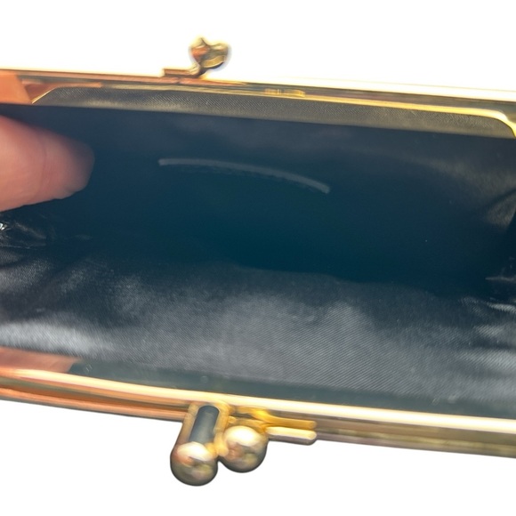 DKNY Town & Country Classic Double Frame Coin Purse Black Leather - Picture 4 of 6